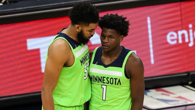 处子赛季中 处子赛季中