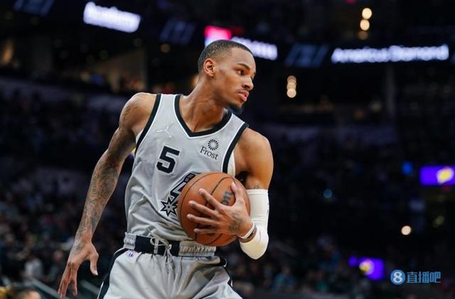 下了伏笔 下了伏笔